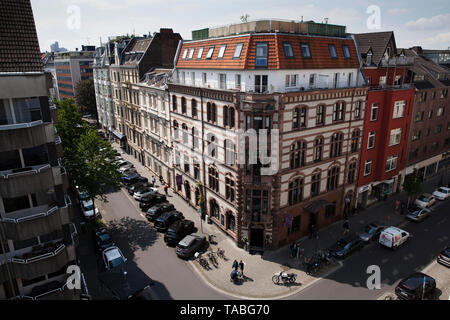 Häuser an der Ecke Maastrichter Straße und Brabanter Straße im Belgischen Viertel, Köln, Deutschland. Haeuser an der Ecke Maastrichter Straße/ Stockfoto