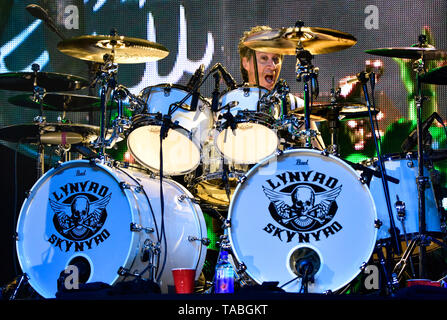 Indio, Kalifornien, 27. April 2019, Lynyrd Skynyrd auf der Bühne zu einem energetischen Menge an Tag 3 des Stage Coach Country Music Festival. Stockfoto