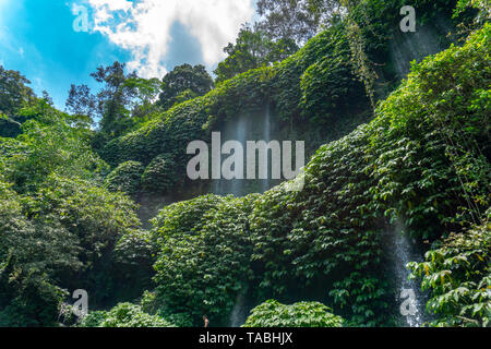 Air Terjun Benang Kelambu Wasserfall auf der Insel Lombok, Indonesien Stockfoto