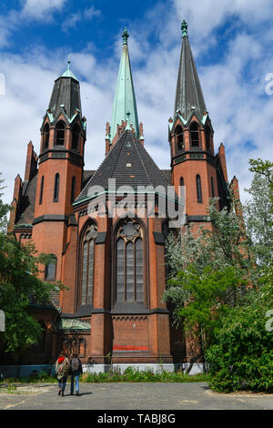 Ev Apostel Paulus Kirche, der Schönheit der Akazienstrasse, Berg, Berlin, Deutschland, Ev. Apostel-Paulus-Kirche, Akazienstraße, Schöneberg, Deutschland Stockfoto