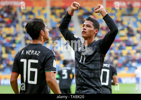 Gdynia, Polen, 23.Mai, 2019, Roberto Meraz feiert mit Roberto De La Rosa zählen ein Ziel im Spiel Mexiko v Italien - FIFA U-20 WM Polen 2019, Gdynia, Polen, Kredit: Tomasz Zasinski/Alamy leben Nachrichten Stockfoto