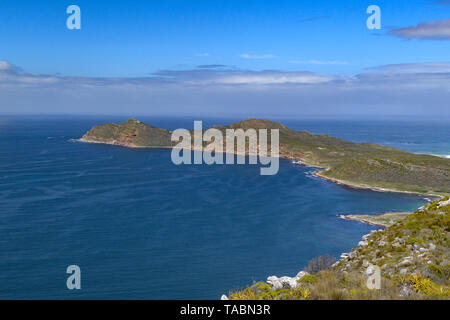 Cape Point Halbinsel vom Gipfel des Paulsberg Höhepunkt in den Cape Point Abschnitt des Table Mountain National Park in Kapstadt, Südafrika gesehen. Stockfoto