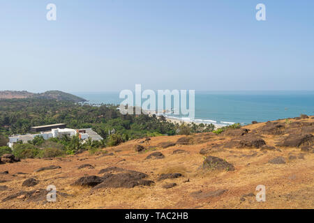 Anjuna, Goa/Indien - 04 03 2019, schöne Anjuna Beach im Norden von Goa, Indien. Beliebte strand ferien Destination in Goa. Stockfoto