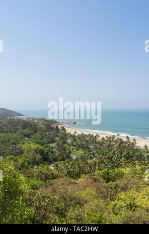 Anjuna, Goa/Indien - 04 03 2019, schöne Anjuna Beach im Norden von Goa, Indien. Beliebte strand ferien Destination in Goa. Stockfoto