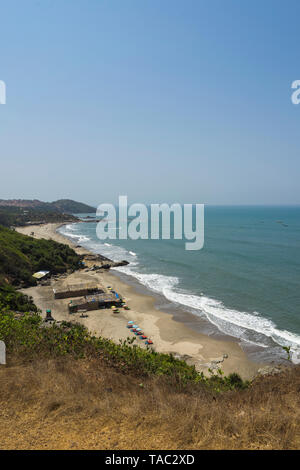 Anjuna, Goa/Indien - 04 03 2019, schöne Anjuna Beach im Norden von Goa, Indien. Beliebte strand ferien Destination in Goa. Stockfoto