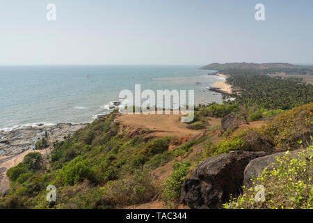 Anjuna, Goa/Indien - 04 03 2019, schöne Anjuna Beach im Norden von Goa, Indien. Beliebte strand ferien Destination in Goa. Stockfoto