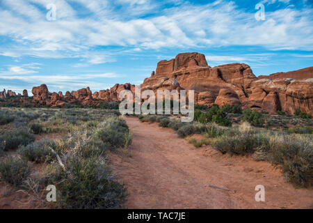 USA, Utah, Arches National Park, Feuerofen ein Labyrinth wie Durchgang Stockfoto