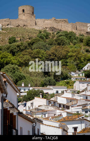 Jimena de La Frontera, Andalusien, Spanien. 15 Mai, 2019. Jimena de la Frontera Dorf in der Provinz Cadiz, Andalusien, Spanien. Credit: Jordi Boixareu/ZUMA Draht/Alamy leben Nachrichten Stockfoto