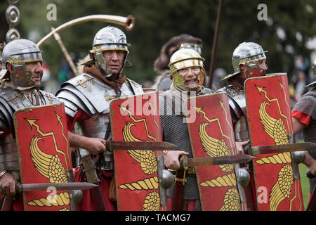 Ermine Street Guard zeigen kaiserliche römische Armee in Wrest Park, England Stockfoto