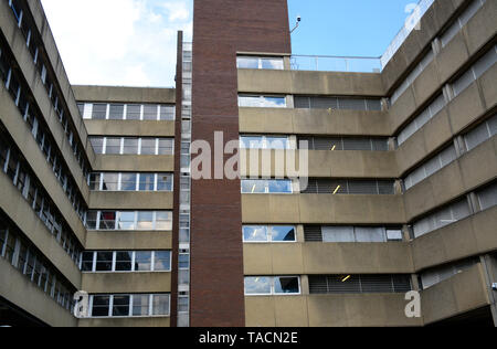 Belgrave House, Northampton. Ein Beispiel aus den 60er/70er Jahre brutalist Architecture. Stockfoto