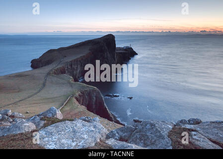 Neist Point Cliffs und Leuchtturm, Isle of Skye Stockfoto