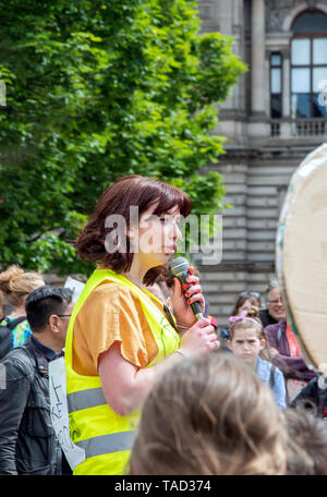 Glasgow, Schottland, Großbritannien. 24. Mai 2019. Die zweite Jugend Streik 4 Klimawandel Protest in Glasgow. Stockfoto