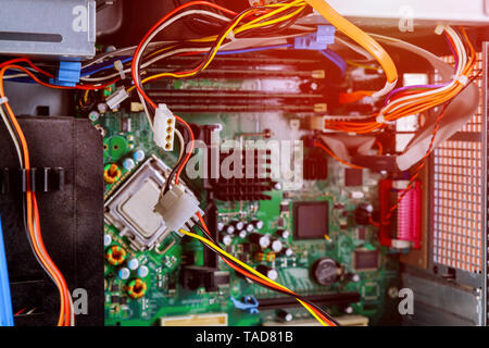 Service Elektronik Computer am Arbeitsplatz für die Reparatur von Computern Stockfoto