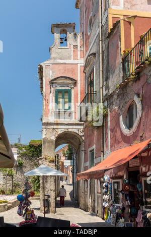 Ravello, Italien - 16. Juni 2017: Ravellio eine Gemeinde über die Amalfi Küste. Italien. Seine malerische Lage macht es zu einem beliebten Touristenzentrum des Stockfoto