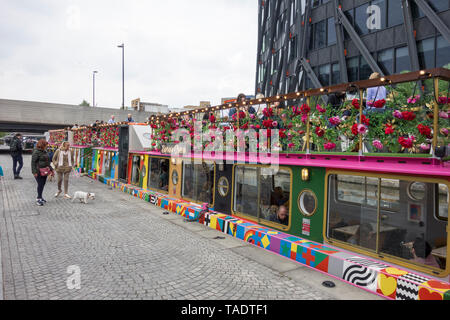 Sir Peter Blake's Mai grün Eatery und Schiff auf dem Grand Union Canal in Paddington Basin, Paddington, London, Großbritannien Stockfoto