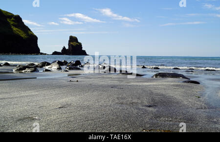 Die talisker Strand ist in der Nähe des Dorfes Carbost auf der Isle of Skye Stockfoto