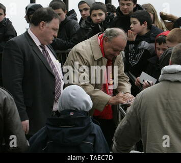 Liverpool, Großbritannien, Ex-Liverpool Inhaber Tom Hicks und seine Söhne besuchen Melwood credit Ian Fairbrother/Alamy Stockfotos Stockfoto