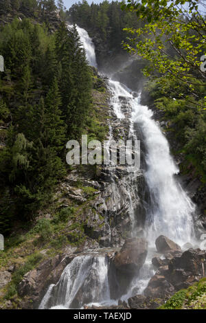 Der Stuibenfall in Umhausen Ötztal, Österreich. Der höchste Wasserfall in Tirol, 159 Meter. Oytal, Allgäu, in der Nähe von Oberstdorf. Stockfoto