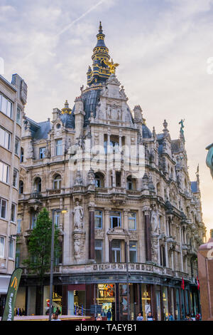 Armani Exchange Store, historischen Einkaufszentrum in Antwerpen, Antwerpen, Belgien, 23. April 2019 Stockfoto