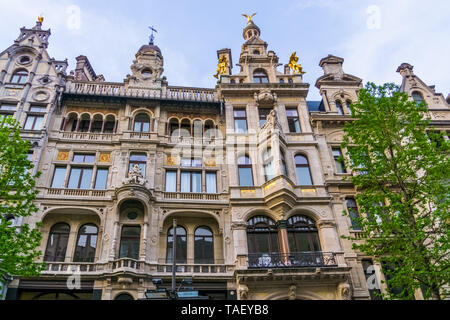 Visschers huizeken in Antwerpen Stadt, populären und historischen belgischen Stadt Architektur, Antwerpen, Belgien, 23. April 2019 Stockfoto