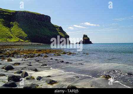 Die talisker Strand ist in der Nähe des Dorfes Carbost auf der Isle of Skye Stockfoto