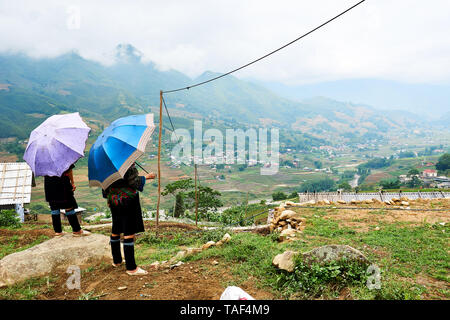 Fogy Landschaft der Reisfelder in Lao chai Sapa Tal in Vietnam. Sapa, Vietnam. - 22. Mai. 2019 Stockfoto