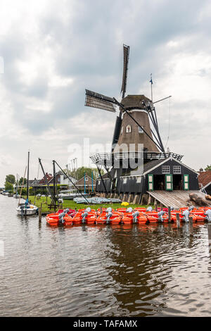 Alte Sägemühle zur Säge Holzbohlen im Dorf Woudsend, Provinz Friesland, Region Gaasterland Stockfoto