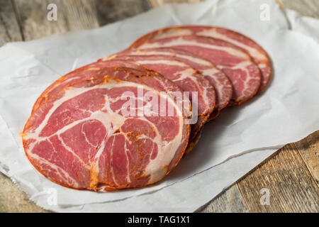 Organische italienische Capocollo deli Fleisch bereit zu Essen Stockfoto