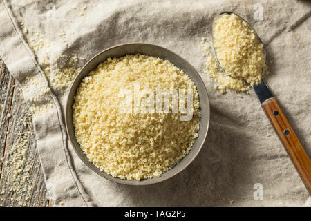 Flakey panierte Panko Brotkrumen, die zum Kochen von Nahrungsmitteln Stockfoto