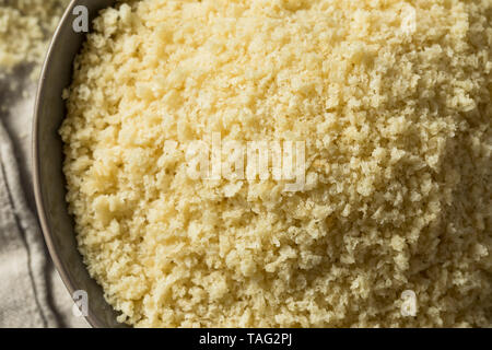 Flakey panierte Panko Brotkrumen, die zum Kochen von Nahrungsmitteln Stockfoto