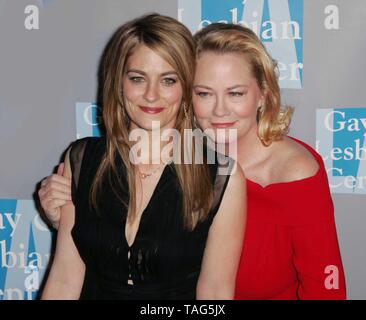 Cybill Shepherd & Tochter Clementine Ford 4-25-2009 Russell Einhorn/PHOTOlink.net Stockfoto