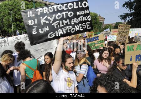 Mailand (Italien), 24. Mai 2019, 'Global Strike für zukünftige "Jugend und Schüler Demonstration aus Protest gegen den Klimawandel und die globale Erwärmung Stockfoto