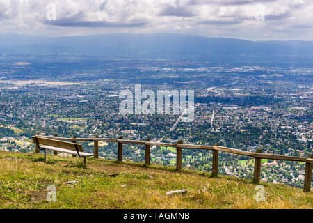 Vista Point mit Blick auf die San Jose, im Herzen von Silicon Valley, South San Francisco Bay Area, Kalifornien Stockfoto