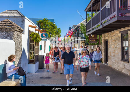 Touristen auf historische St George Street in der Innenstadt von St. Augustine Florida Amerika älteste Stadt Stockfoto