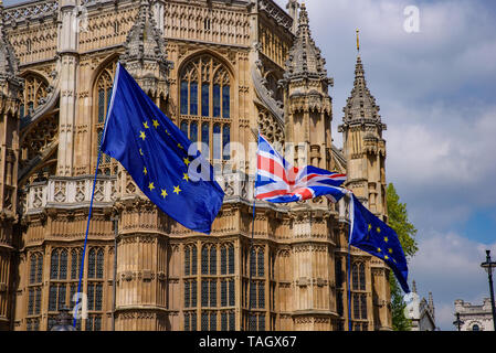 Flagge von Großbritannien und der Europäischen Union in London Stockfoto