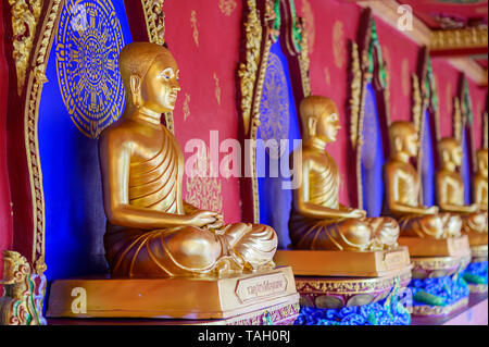 Buddha Wat Mahathat Wat Bang Wachiramongkol Tanga in der Provinz Krabi Thailand Mai 19, 2019 Stockfoto