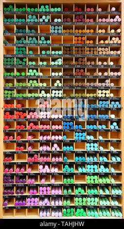 BRISBANE, Australien-23 Jul 2018 - Anzeige der bunten artist Pastellkreideblöckchen in einem art Supply Store in Brisbane, Queensland, Australien. Stockfoto