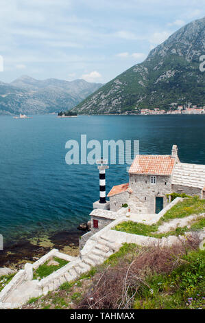 Malerische Aussicht auf die Bucht von Kotor, Perast, Montenegro Stockfoto