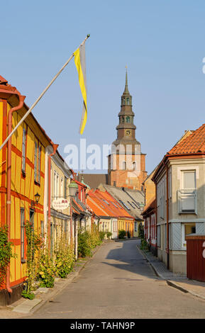 Die farbenfrohen Fachwerkbauten und Straßen von Ystad eine Stadt in Skåne Län an der Südküste Schwedens Küste Stockfoto