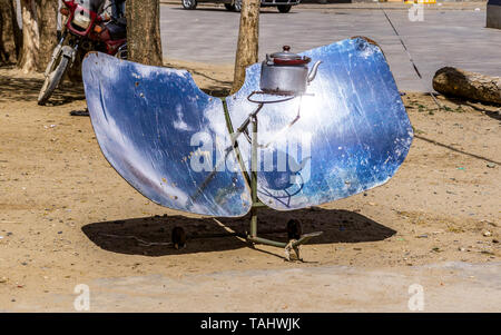 Solar Ofen - Tibet Stockfoto