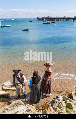 Swanage, Dorset, Großbritannien. 25. Mai 2019. Piraten kommen in Swanage für die Purbeck Pirate Festival an einem warmen sonnigen Tag. Credit: Carolyn Jenkins/Alamy leben Nachrichten Stockfoto