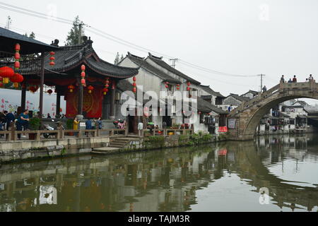 Fengjing Travel-Reise von Shanghai - die berühmten Städte erkunden Stockfoto