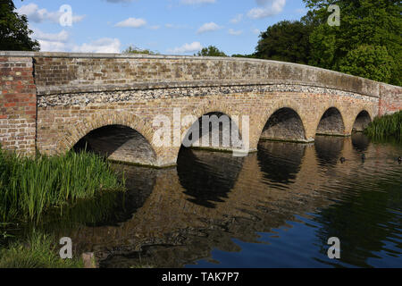 Fünf Bogenbrücke, Foots Cray Wiesen, Sidcup, Kent Stockfoto