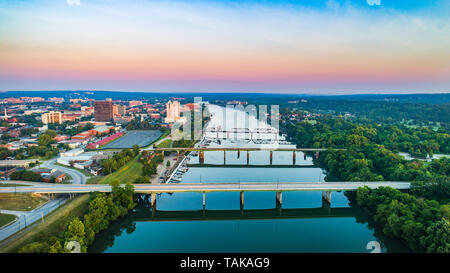 Augusta, Georgia, USA und Savannah River. Stockfoto