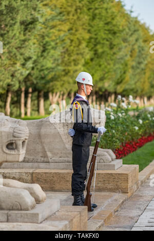 Ankara, Türkei - 15. Oktober 2018: Die wache Soldat in das Mausoleum Anitkabir, Mausoleum von Atatürk, der Gründer der Republik Türkei in Ankara, Türkei Stockfoto