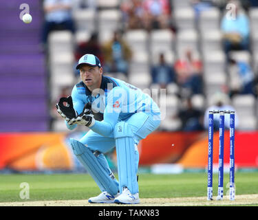 SOUTHAMPTON, England. 25. MAI 2019: Jos Buttler von England während des England v Australia, ICC Cricket World Cup warm up übereinstimmen, an der Ageas Schüssel, Southampton, England. Stockfoto