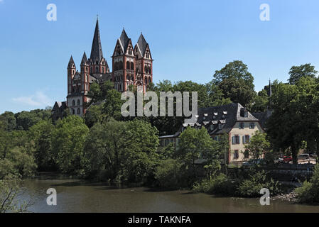 Blick über die Lahn zu den Limburger Dom Limburg Hessen Deutschland Stockfoto