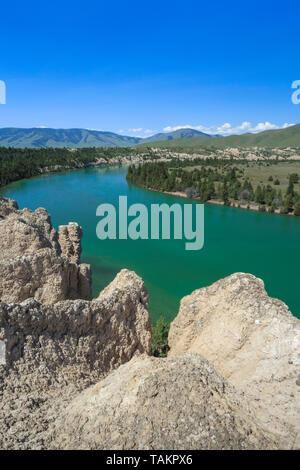 Täuschungen aus Gletscherablagerungen oberhalb des flathead River in der Nähe von Ronan, Montana Stockfoto