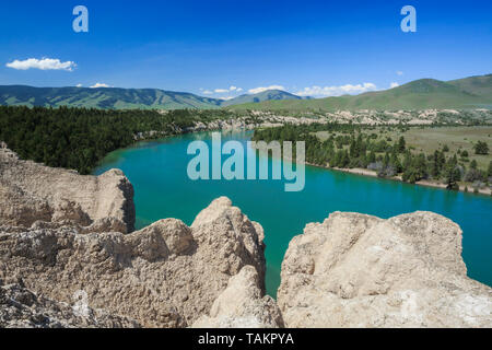 Täuschungen aus Gletscherablagerungen oberhalb des flathead River in der Nähe von Ronan, Montana Stockfoto