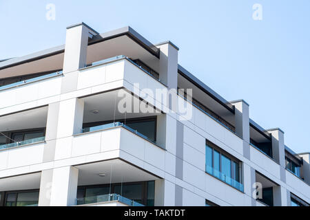 Ljubljana, Slowenien 7.5.2019 schöne moderne Luxus Gehäuse von außen Stockfoto
